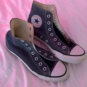 Navy Converse All-Star